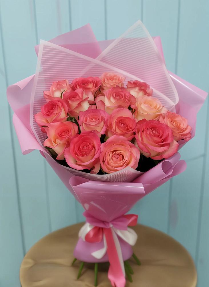 Букет 15 Розовых роз Равель в Уркарахе
