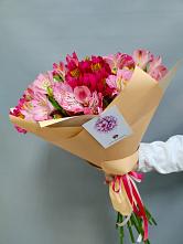 Букет цветов из:  Альстромерии #REPLACE_PRED# Уркарахе