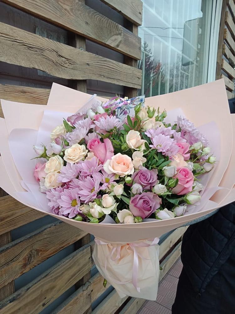 Букет цветов из: Розы и Хризантемы в Уркарахе