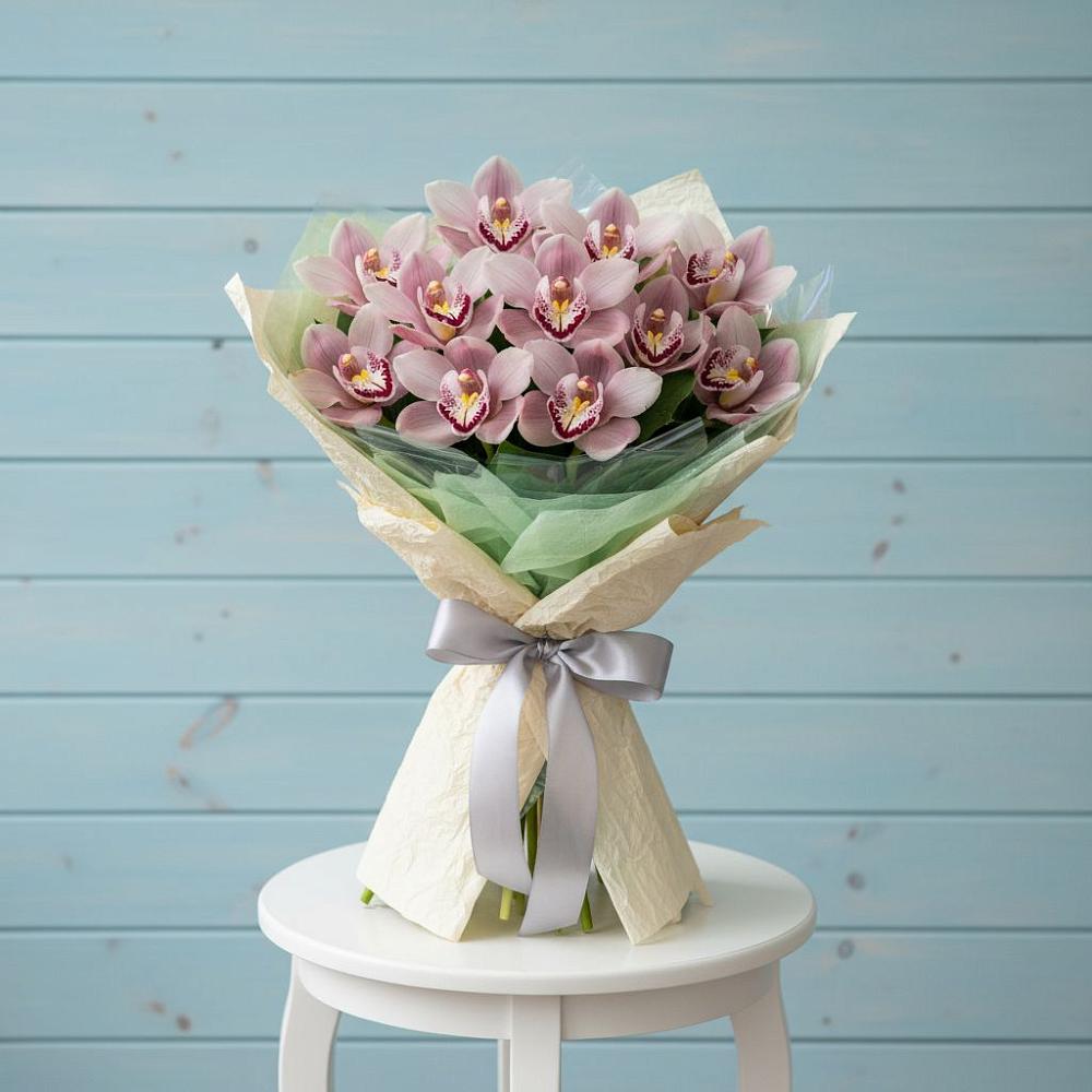 Букет цветов из: Орхидеи и Розы в Уркарахе