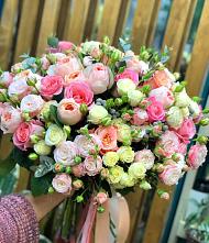 Букет цветов из:  Розы #REPLACE_PRED# Уркарахе