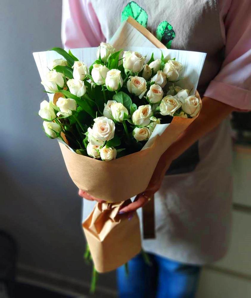 Букет цветов из: Розы в Уркарахе