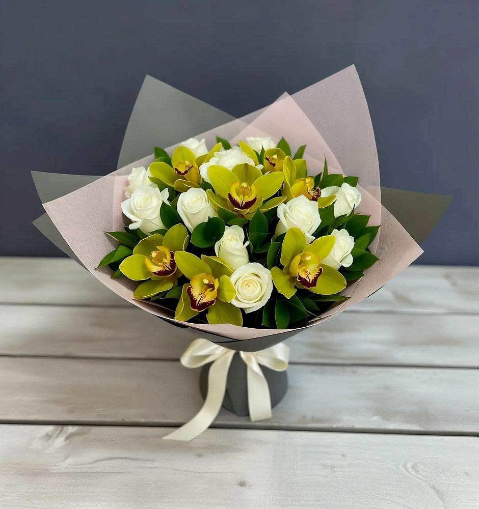 Букет цветов из: Орхидеи и Розы в Уркарахе