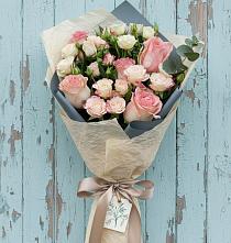Букет цветов из:  Розы в Уркарахе