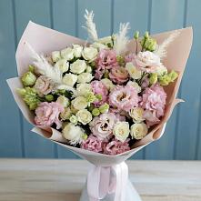 Букет цветов из:  Альстромерии и Розы в Уркарахе