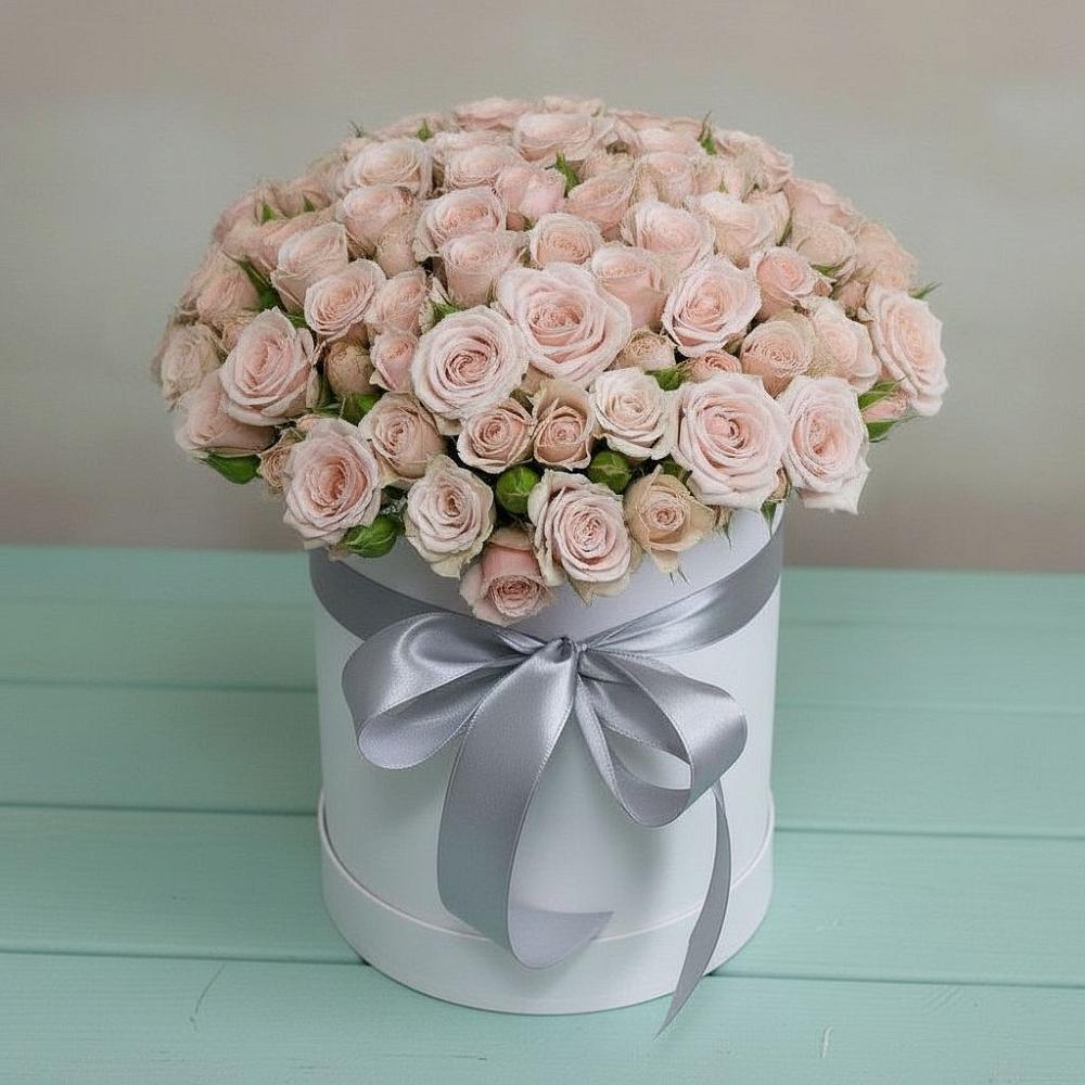 Цветочная композиция из Розы в шляпной коробке в Уркарахе